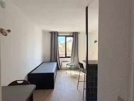 appartement 1 pièce 18 m²