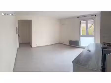 appartement 1 pièce 28 m²