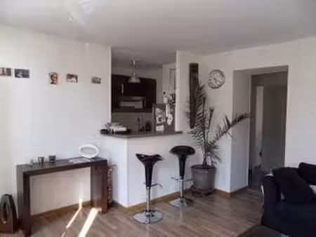 location appartement 2 pièces à bayeux (14400) : à louer 2 pièces / 40m² bayeux