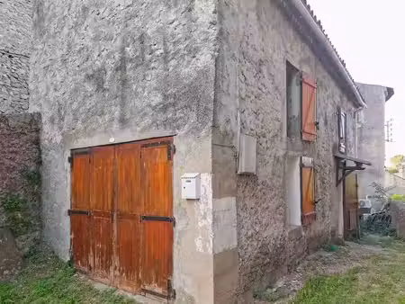 vente maison 2 pièces 87 m² à la verdière (83560)  80 000 €