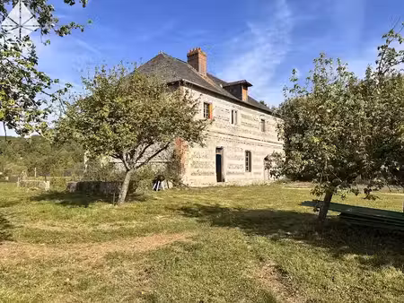 vente maison 5 pièces 300 m² à valmont (76540)  86 000 €