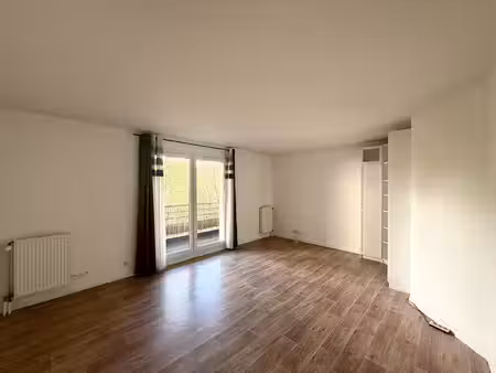 appartement colombes 2 pièce(s) 51.08 m2 avec balcon et parking