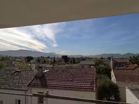 a vendre  appartement  marseille 13012  montolivet  garage double  3 pièces 60.75 m2