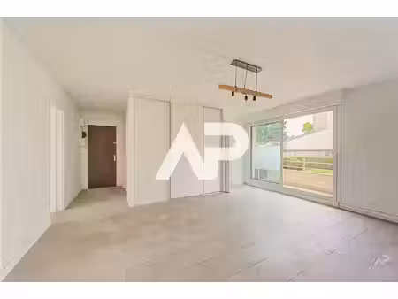 appartement rueil malmaison 3 pièce(s) 55.87 m²