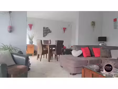 exelmans - appartement 4 pièces de 77m²
