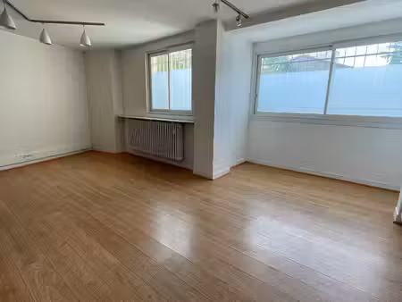 a louer - bureaux 80m² de plain pied - toulouse compans caffarelli