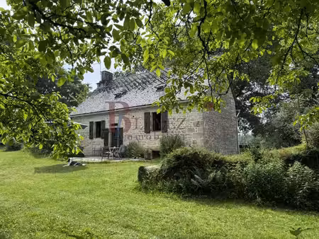 charmante propriété avec dépendances sur 2 15ha