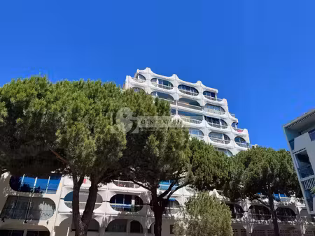 appartement moderne à la grande-motte