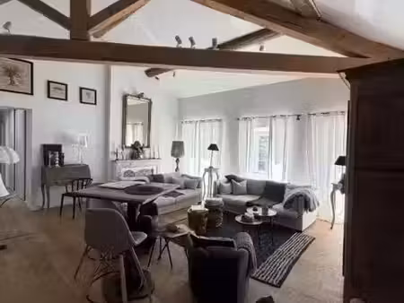 location appartement 5 pièces 130 m2 à salon-de-provence
