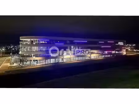 location bureaux bezannes 51430 122m²