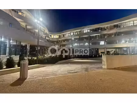 location bureaux bezannes 51430 189m²