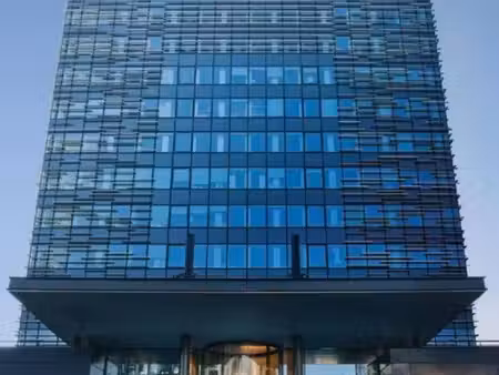 location bureaux 1881m²