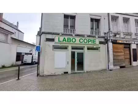 location commerce chatellerault 86100 41m²