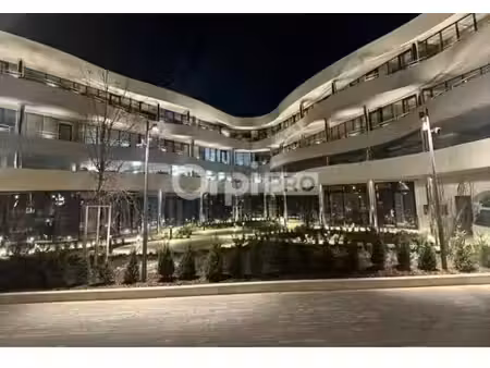 location commerce bezannes 51430 90m²