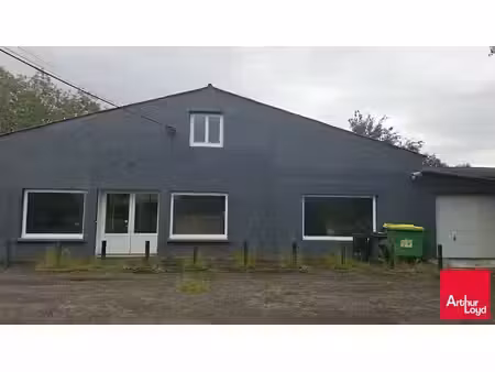 vente local d’activités ruaudin 72230 700m²