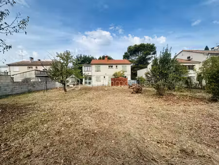 maison de 150 m² à rodilhan