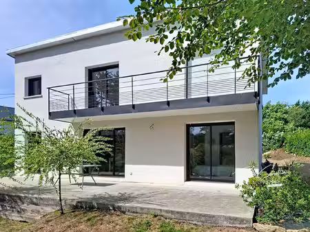 maison familiale contemporaine à trégas