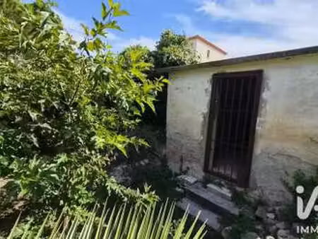 vente terrain à thuir (66300) : à vendre / 553m² thuir