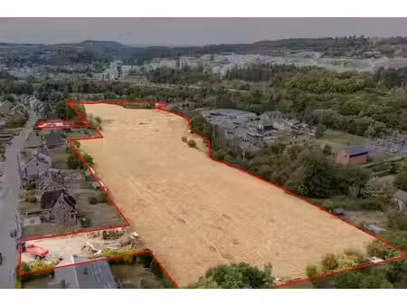 terrain de plus de 3 5 hectares à marche-en-famenne
