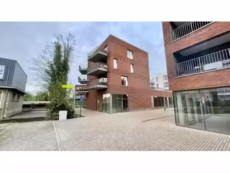ben nieuwbouwappartement met autostaanplaats en een extra...