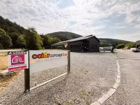 170m² - surface professionnelle à trois-ponts