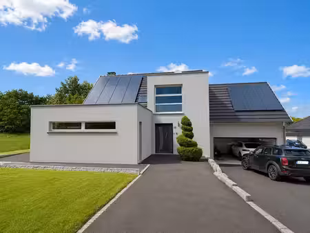 maison 7 pièces - 173 m²
