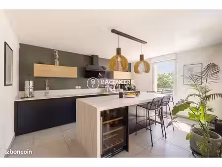 duplex 4 pièces 99 m²