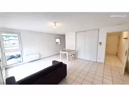 appartement 2 pièces 57 m²