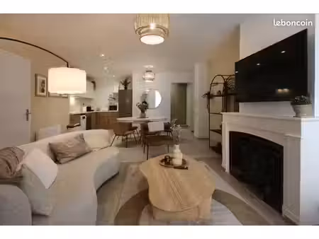 chambre 1 pièce 12 m²