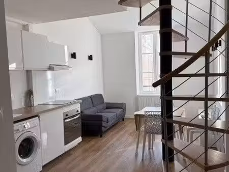narbonne joli appartement t1 bis mezzanine meublé