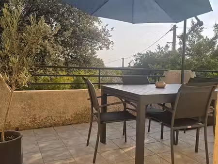 appartement meublé rénové – 102 m² – 4 chambres – proche uzès