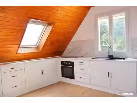 location appartement t3 avec jardin privatif + garage