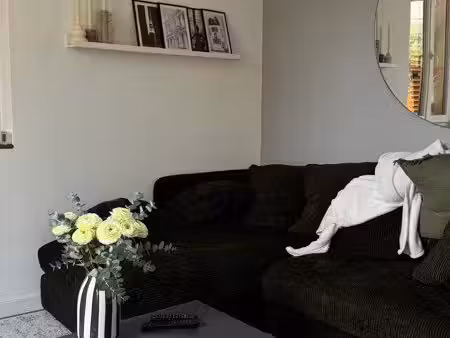 t3 meublé 50 m² avec terrasse – quartier calme – toulon / sainte-anne