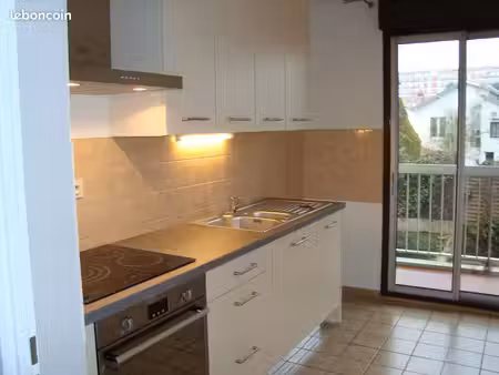 appartement t2 avec parking