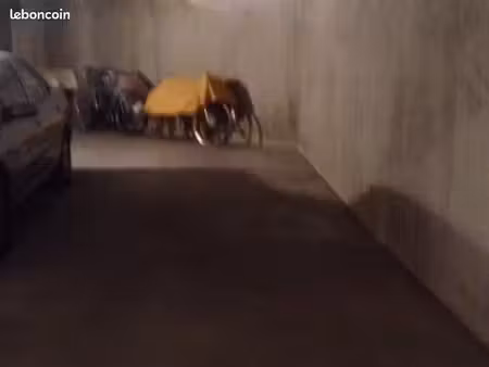 parking à louer