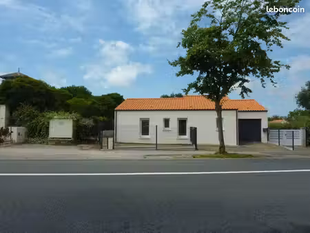 maison l'aiguillon sur vie