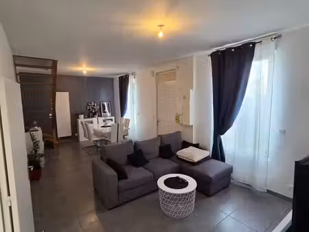maison de ville f4