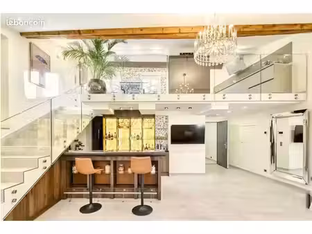 antibes vieille ville – exceptionnel 6 pièces meublé 185 m²  tout inclus avec service de c