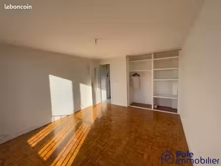 appartement 1 pièce 30 m²