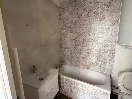 à louer – appartement 1 chambre – longué-jumelles