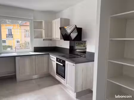 bel appartement neuves maisons
