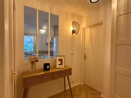 f2 meublé 46m2 - centre-ville de saint-raphaël
