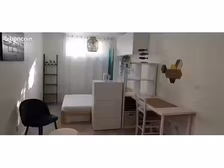 studio meuble 25m2 a louer
