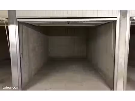 box sécurisé 15m² à louer | niveau intermarché