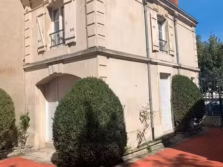 appartement maisonnette duplex  hyper centre  parking