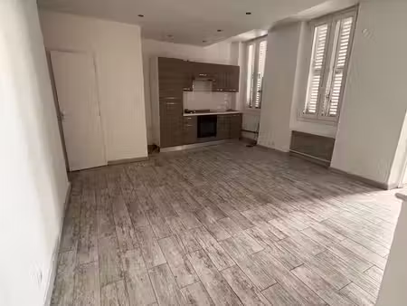 appartement 57 m² marseille 1er