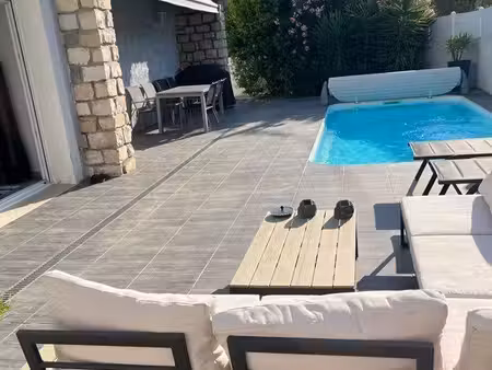 maison 6 pièces 130 m2 avec piscine terrain de 365m2 sud-est