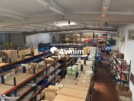 local 1250 m² gémenos