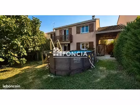 à vendre – genay – maison familiale 3/4 chambres – 103 m² – parcelle 367 m² – environnemen