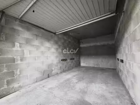 garage de 13m² en sous-sol sécurisé